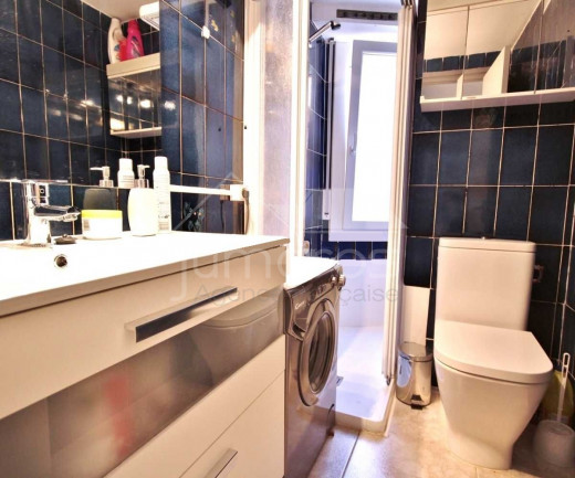 Appartement avec 2 chambres, terrasse, amarre communautaire