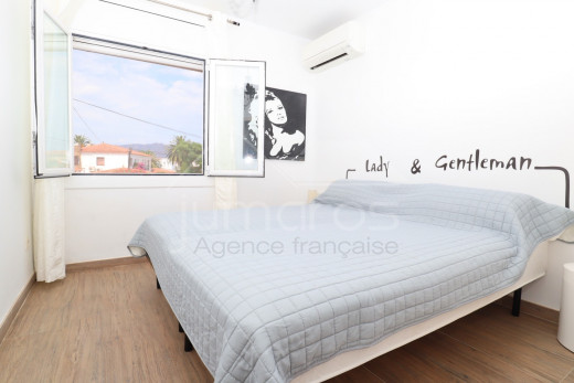 Maison 3 chambres, avec amarre, garage et parking