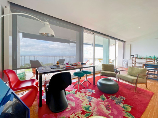Maison vue mer avec plusieurs terrasses