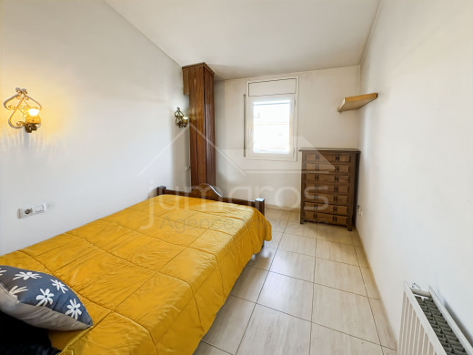 Maison en vente à Empuriabrava avec jardin et garage