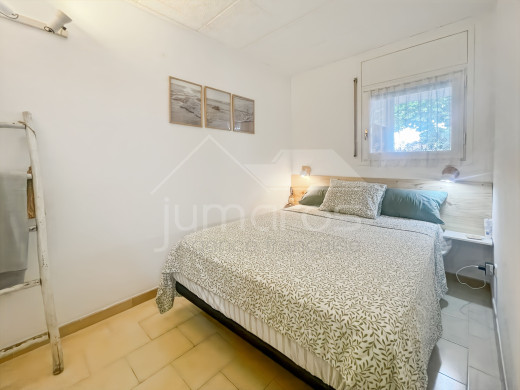 Appartement rénové avec parking à Empuriabrava