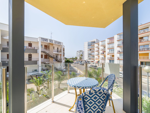 Appartement avec terrasse couverte