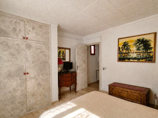 Casa de planta baja con piscina y jardín en Empuriabrava