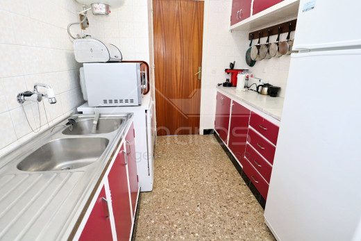 Appartement vue mer à pied de la plage d'Almadrava
