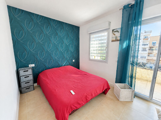 Maison avec amarre 8 x 4m et garage à Empuriabrava
