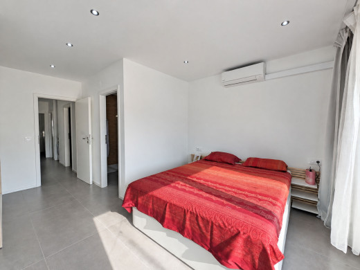 Maison rénovée avec prestations haut de gamme et amarre privée à Santa Margarita