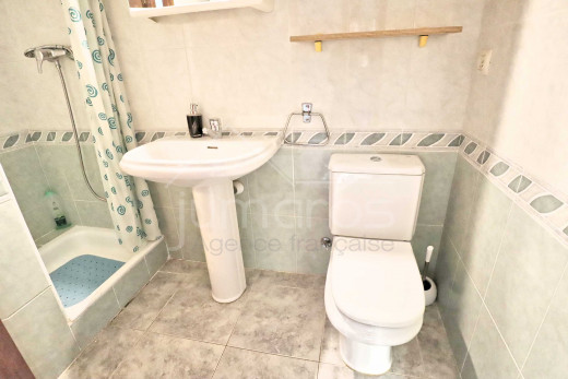 3 habitaciones, primera línea, vista mar, piscina y parking