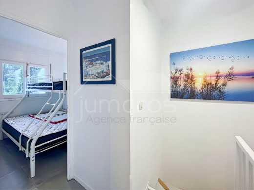 Belle maison rénovée avec piscine communautaire sur la Costa Brava