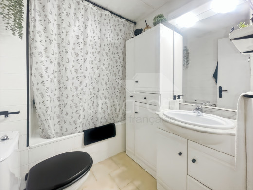 Appartement rénové avec parking à Empuriabrava