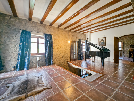 Restored house dating from 1740 in Agullana, near France