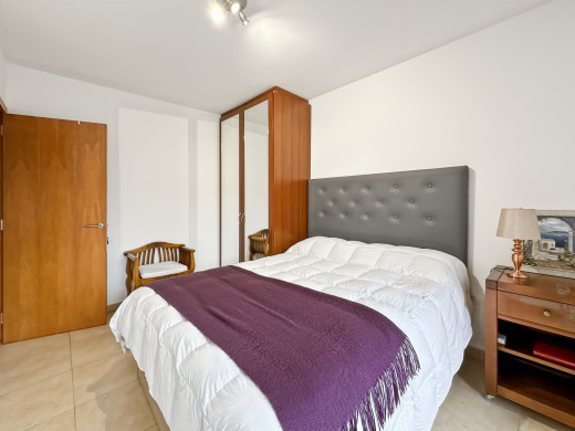 Haus mit 4 Schlafzimmern und Garage in Vic zu verkaufen