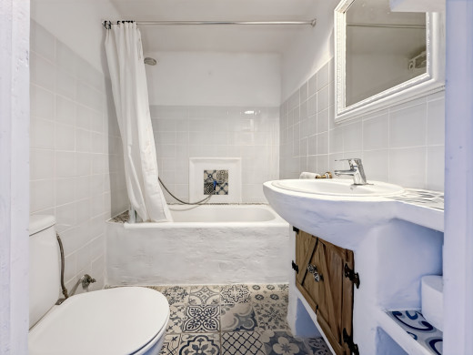 Haus mit Meerblick und touristischer Lizenz im mediterranen Stil in L'Escala