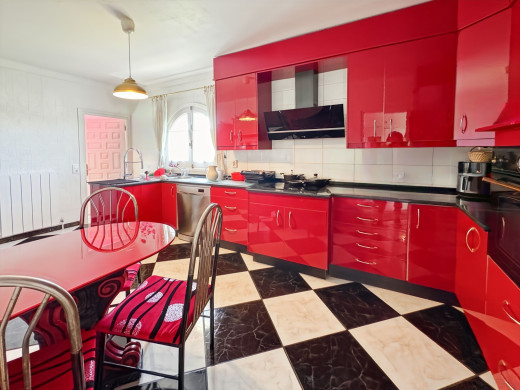 Villa with private mooring and boat garage in Empuriabrava