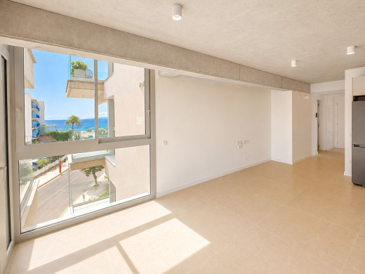Edificio de nueva construcción con apartamentos a partir de 480.000 € en Roses.