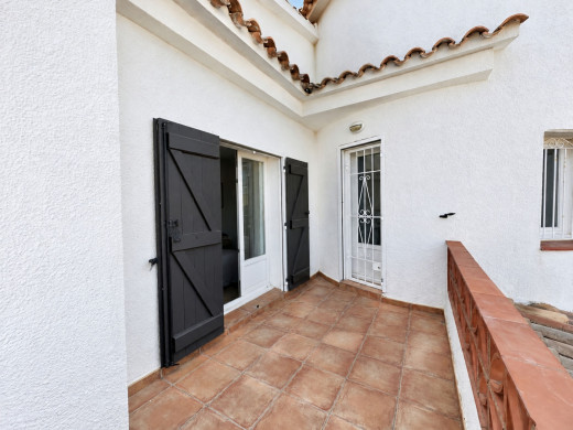 Maison avec piscine, terrasses et garage à L'Escala