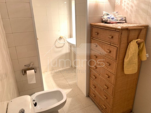 2 chambres, 60m2, piscine et parking
