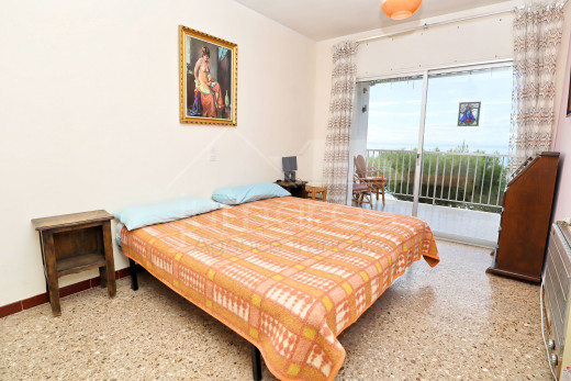 Appartement vue mer à pied de la plage d'Almadrava