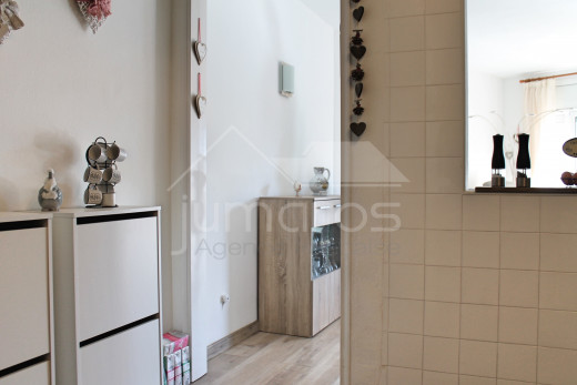 Appartement ensoleillé à 3 minutes de la plage avec parking