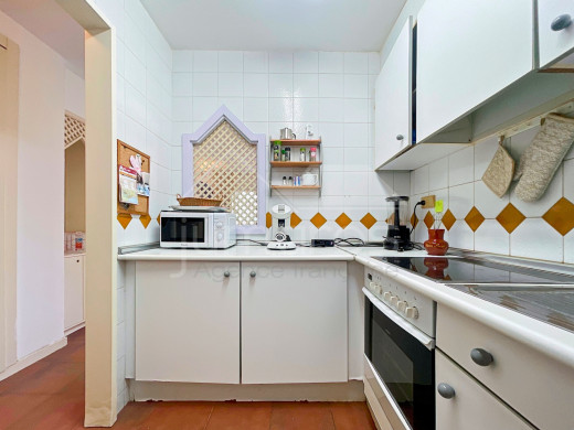 Appartement 2 chambres au dernier étage avec piscine