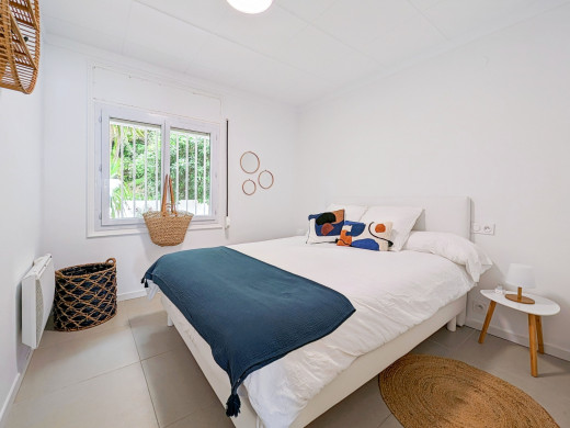 Appartement vue mer avec grande terrasse et garage à Rosas