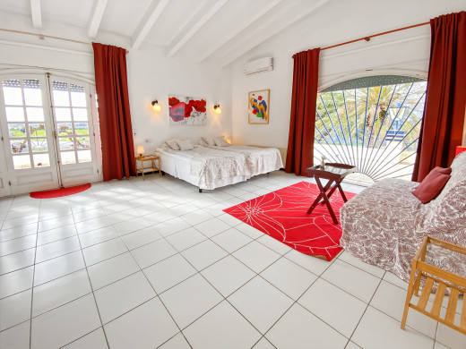 Gran casa o alojamiento turístico en venta en Cataluña