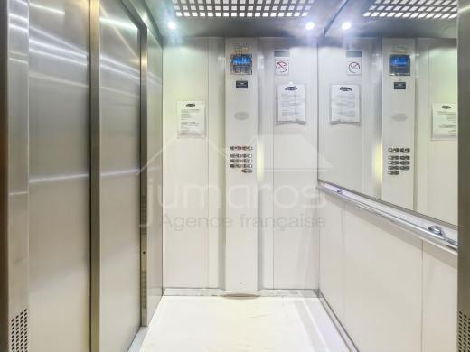 Appartement au canal avec piscine et parking privé à Roses