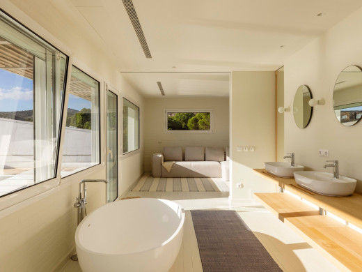 Villa de luxe en première ligne de mer à Colera