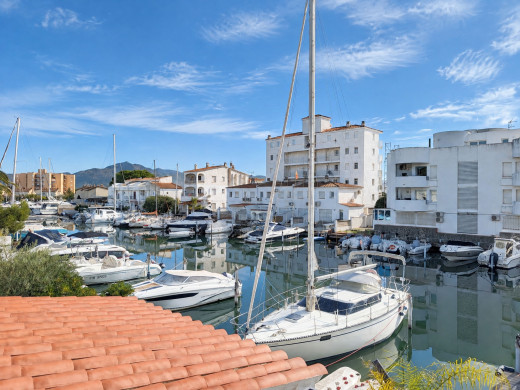 Maison rénovée avec prestations haut de gamme et amarre privée à Santa Margarita