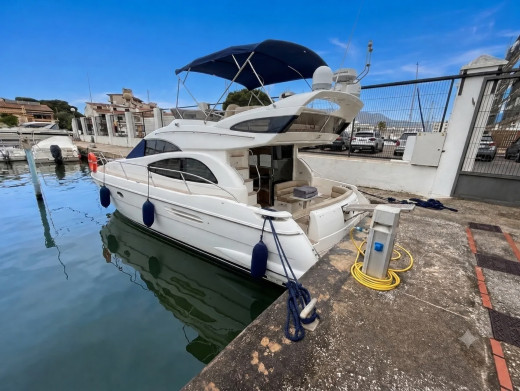Appartement avec grande terrasse et amarre privée à Santa Margarida