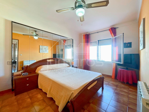 Grand appartement au centre de Roses