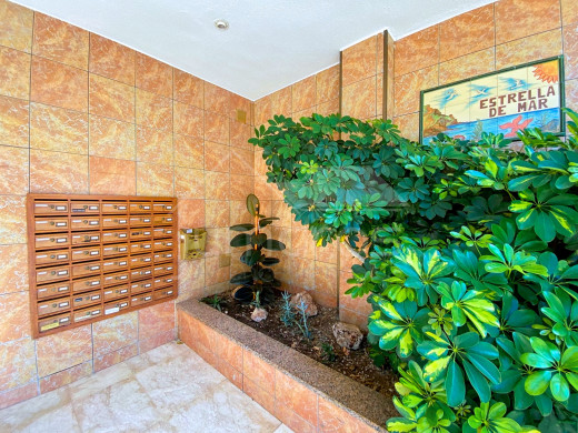 Appartement à 900m de la plage de Roses, à Santa Margarita