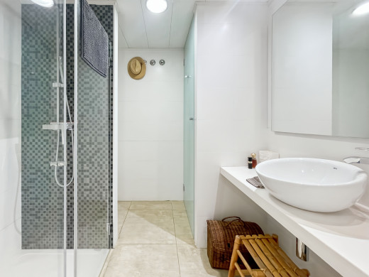 Apartamento doble de lujo frente al puerto de Roses