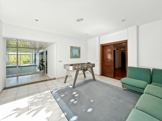 High-end villa with large garden and indoor swimming pool in Roses