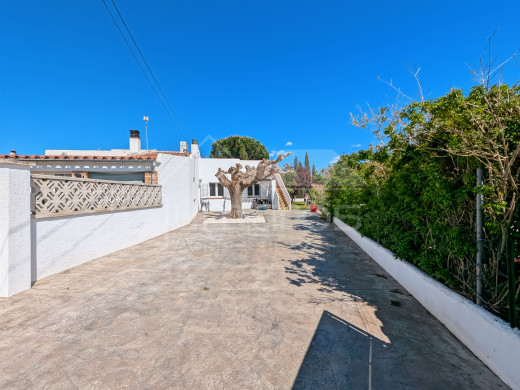 Casa con terreno de 325 m², cerca de Empuriabrava