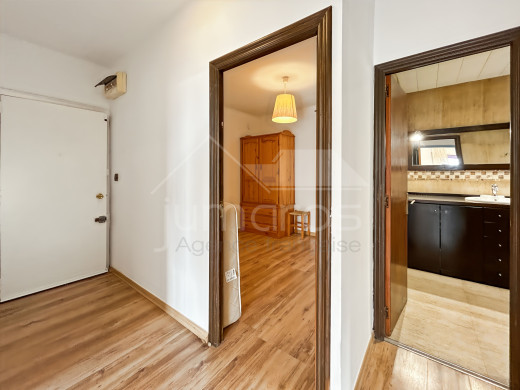 Helle Wohnung mit Meerblick in Roses