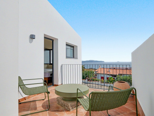 Maison à Cadaqués avec vue mer, piscine et garage