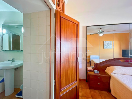 Grand appartement au centre de Roses