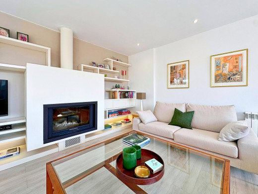 Villa de luxe avec piscine au Golf de Torremirona, Navata