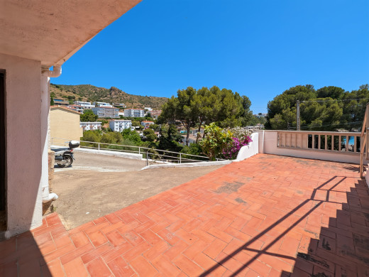 Maison à Almadrava à 50m de la plage.