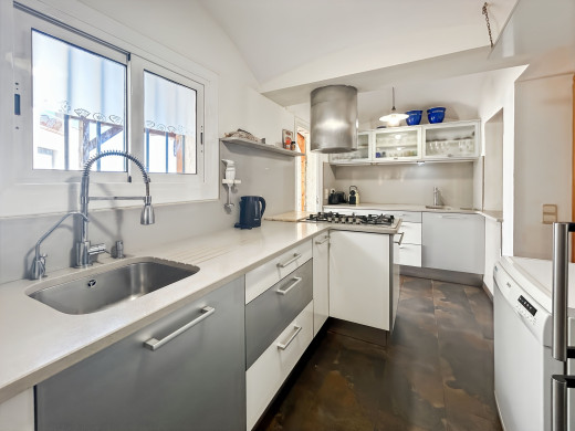 Maison avec vue mer et licence touristique à Llançà