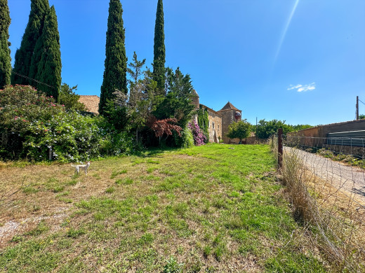 Traditional Catalan masia for sale in L'Escala, Costa Brava