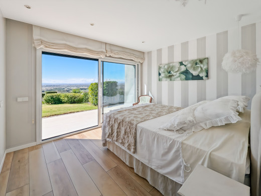 Villa de plain-pied avec vue mer, dans le meilleur quartier de l’Alt Empordà