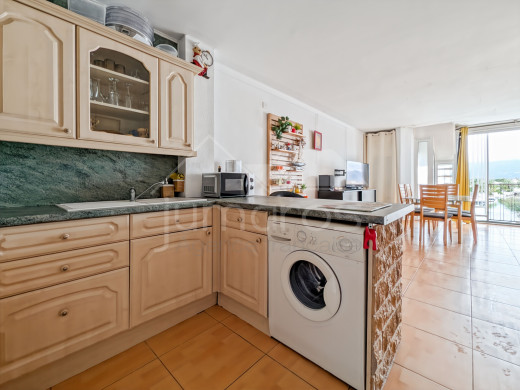 Appartement divisé en 2, avec licence touristique