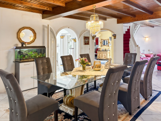 Villa with private mooring and boat garage in Empuriabrava