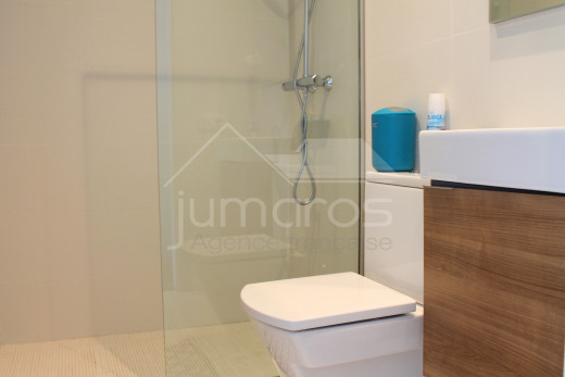 Villa de 4 habitaciones, piscina con vistas al mar y garaje