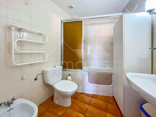 Grand appartement au centre de Roses