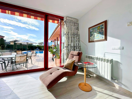 Villa de luxe avec piscine au Golf de Torremirona, Navata