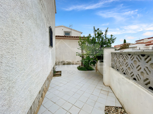 Maison avec terrasse à vendre à Empuriabrava