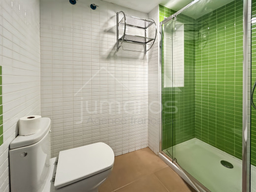 Wohnung im Zentrum von Roses mit Terrasse und Parkplatzoption