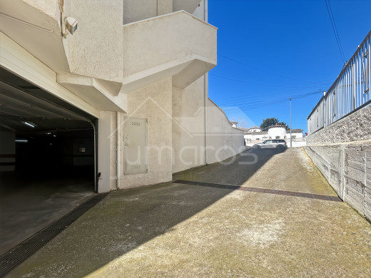 Appartement à Empuriabrava avec deux places de parking